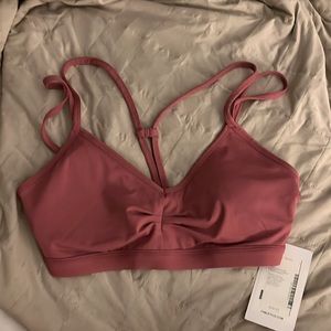 Fabletics Kimberly Sports Bra size L Large NWT